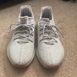 UA - YEEZY SESAME SIZE US 12